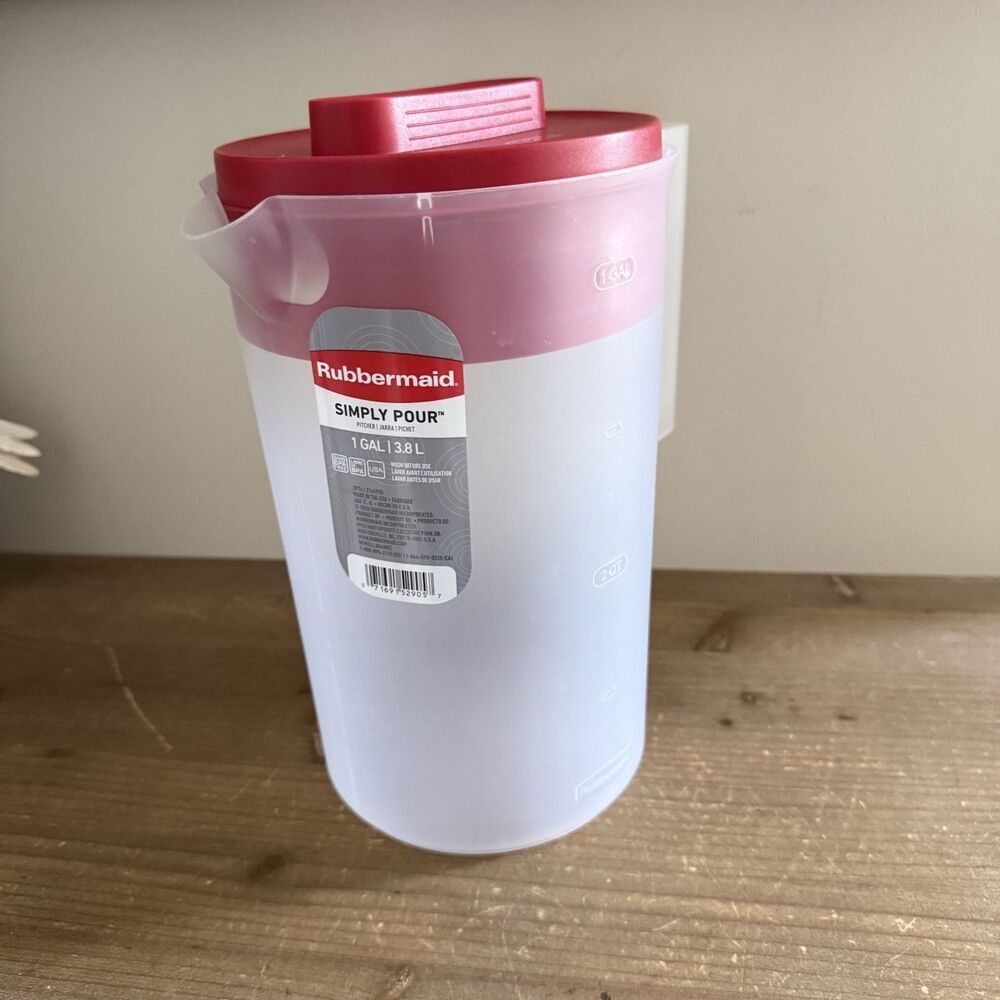 Rubbermaid 1 Gallon Red Lid Pitcher New